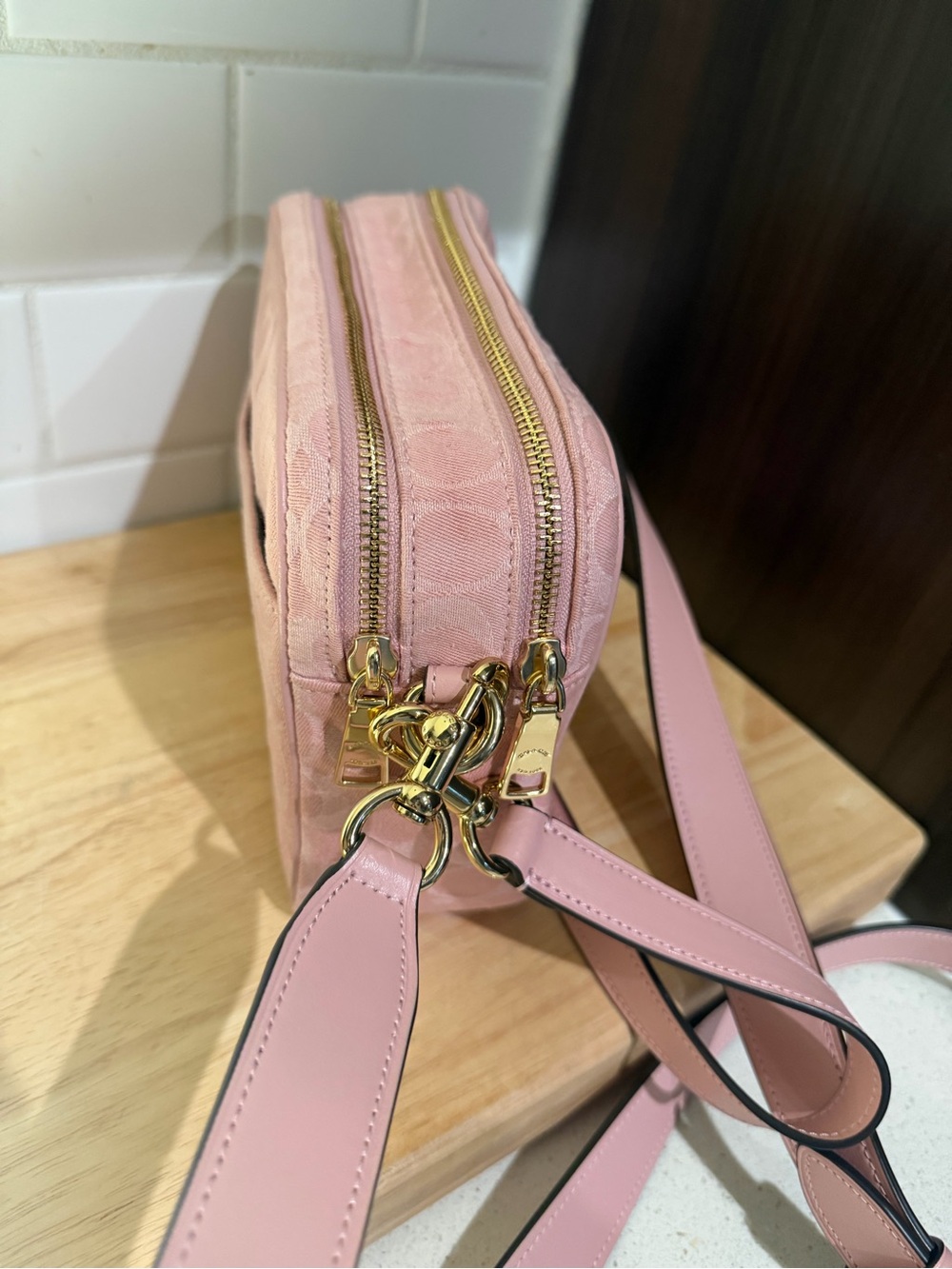 Coach Carey Shoulder/Crossbody Bag In Signature Denim/Gold/Light Pink CER69 - Picture 10 of 16